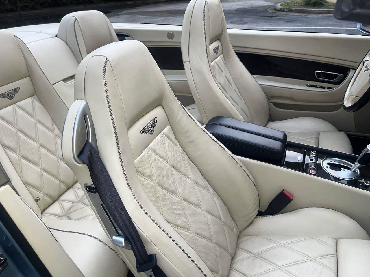 Used 2010 Bentley Continental GT Speed w/ Convenience Specification Pkg AWD/4WD image 40