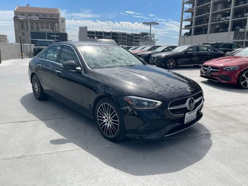 Used 2023 Mercedes-Benz C 300 Sedan image 2