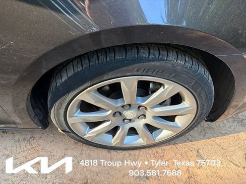 Used 2013 Buick LaCrosse Touring FWD image 14