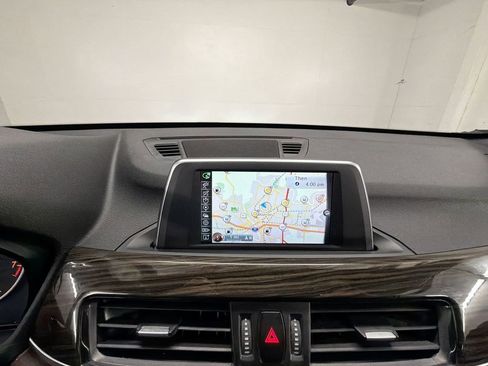 Used 2016 BMW X1 xDrive28i AWD/4WD image 14