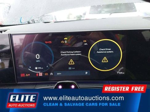 Used 2025 Hyundai Santa Fe Calligraphy image 14