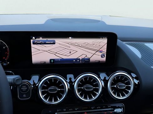 New 2026 Mercedes-Benz GLA 250 4MATIC image 20