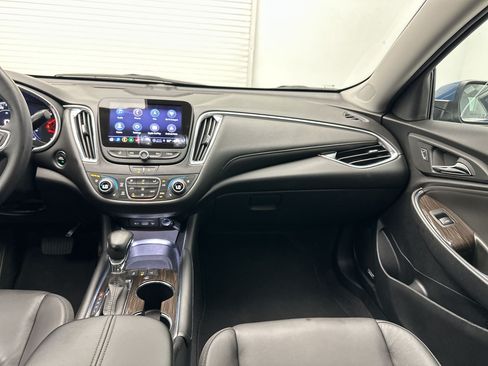 Certified 2025 Chevrolet Malibu LT FWD image 29