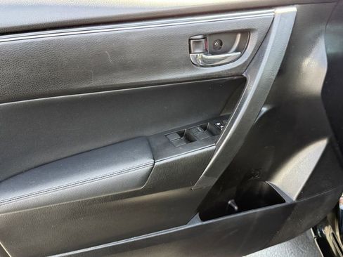 Used 2017 Toyota Corolla XLE w/ Carpet Mat Package (TMS) image 17