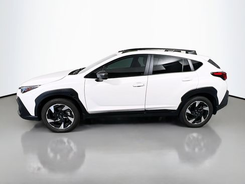 Used 2024 Subaru Crosstrek 2.5i Limited w/ Crosstrek Mirror Package AWD/4WD image 9