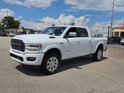 Used 2022 RAM 2500 Laramie AWD/4WD image 3