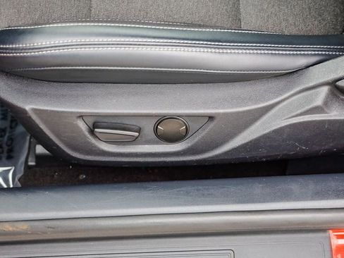 Used 2024 Ford Mustang EcoBoost image 26