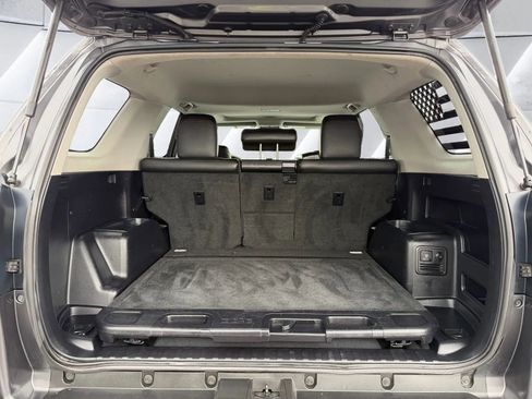 Used 2016 Toyota 4Runner Trail Premium AWD/4WD image 20