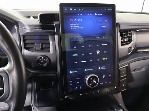 Used 2024 Ford F150 Lightning Flash image 5