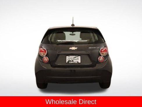 Used 2015 Chevrolet Sonic LT FWD image 3