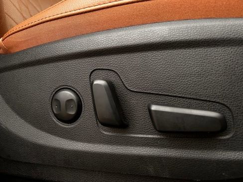 Used 2024 Kia Telluride SX X-Pro image 32