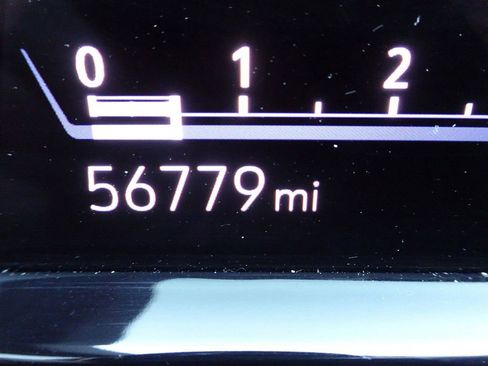 Used 2022 Cadillac Escalade Sport w/ Touring Package image 18