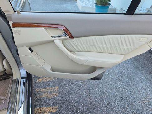 Used 2004 Mercedes-Benz S 430 4MATIC image 13