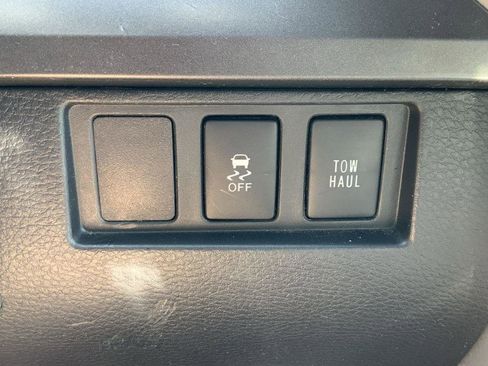 Used 2014 Toyota Tundra SR5 w/ TRD Off Road Package image 32