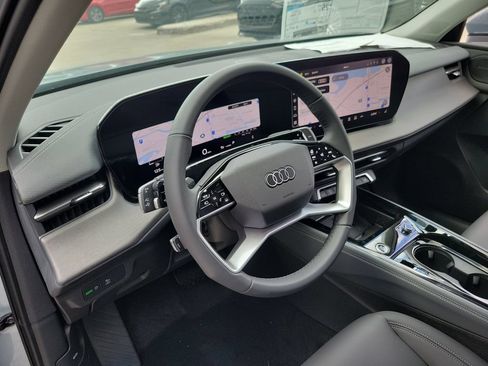 New 2026 Audi Q3 quattro 2.0T AWD/4WD image 7