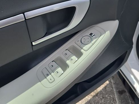 New 2026 Hyundai Sonata SEL FWD image 16