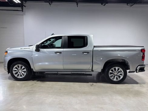 Used 2022 Chevrolet Silverado 1500 Custom AWD/4WD image 4