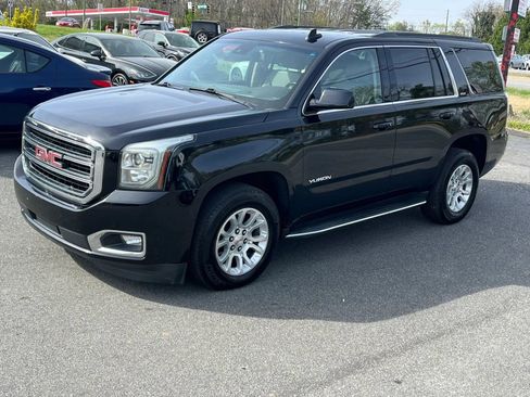 Used 2020 GMC Yukon SLT w/ Open Road Package RWD image 2