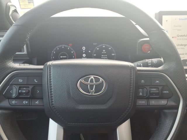 Used 2025 Toyota 4Runner TRD Off-Road Premium w/ Tow Technology Package AWD/4WD image 20