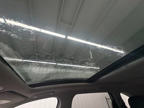 Used 2023 Kia Sorento S w/ Panoramic Sunroof Package AWD/4WD image 31