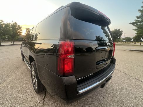 Used 2015 Chevrolet Suburban LTZ AWD/4WD image 3