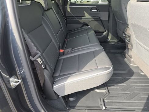 New 2026 GMC Sierra EV Elevation w/ LPO, Elevation Dark Package AWD/4WD image 20