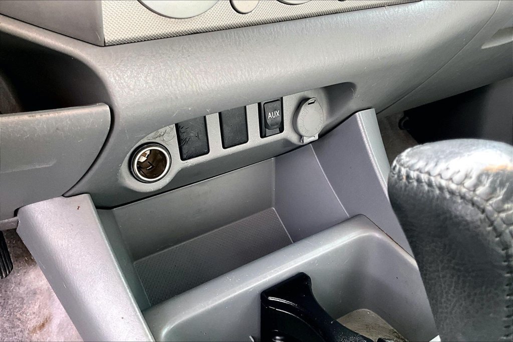 Used 2009 Toyota Tacoma PreRunner w/ TRD Off-Road Pkg RWD image 36