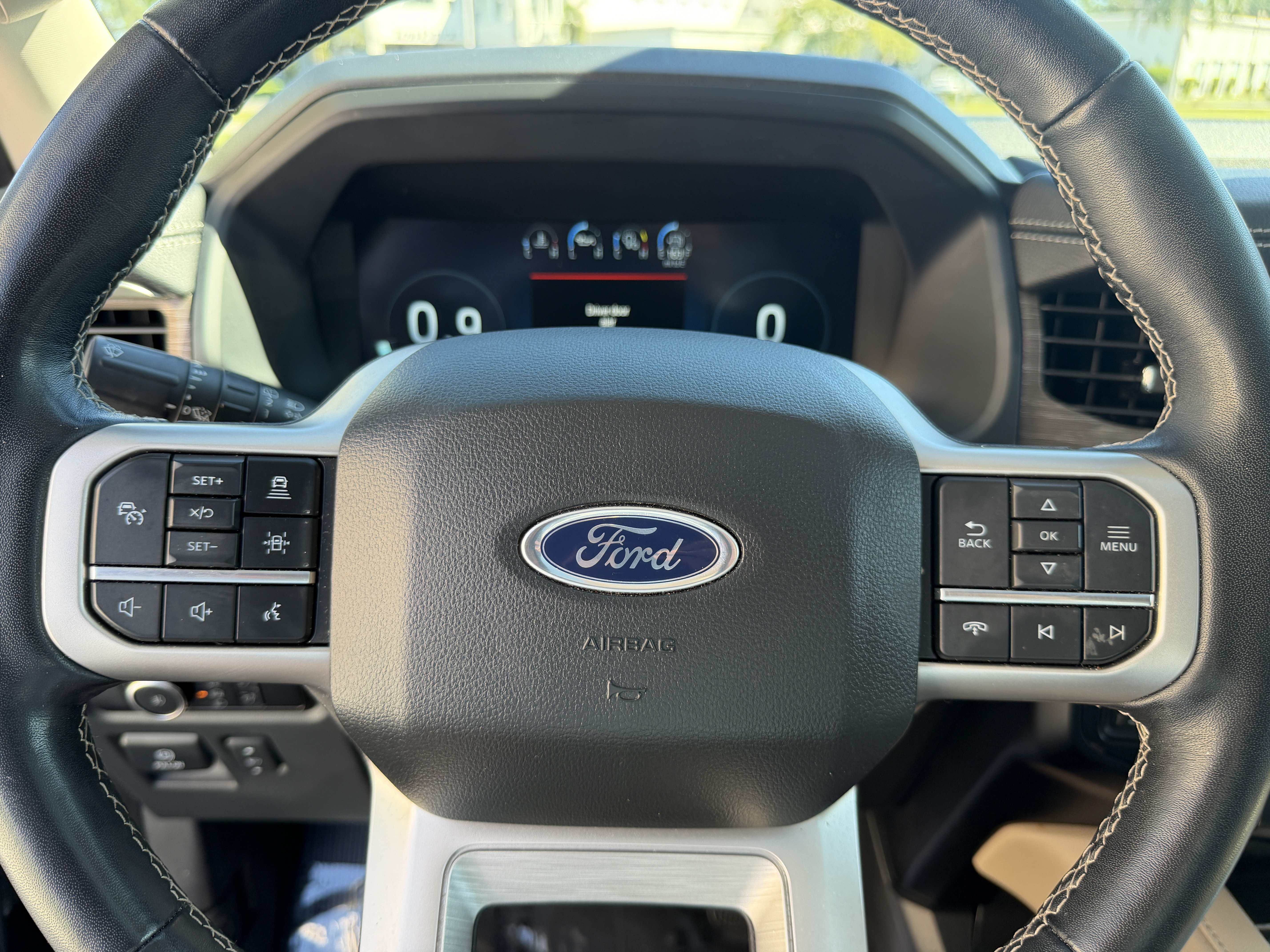 Used 2023 Ford Expedition Limited AWD/4WD image 33