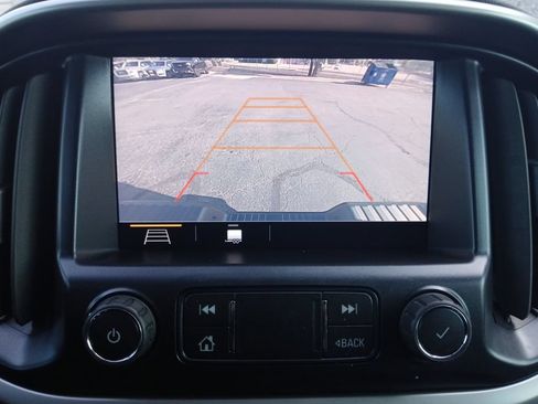 Used 2022 Chevrolet Colorado ZR2 AWD/4WD image 9