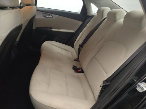 Used 2023 Kia Forte LXS FWD image 18