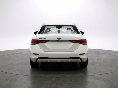 Used 2025 Nissan Sentra SV FWD image 7