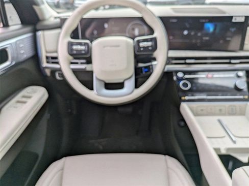 New 2025 Hyundai Santa Fe Calligraphy image 16