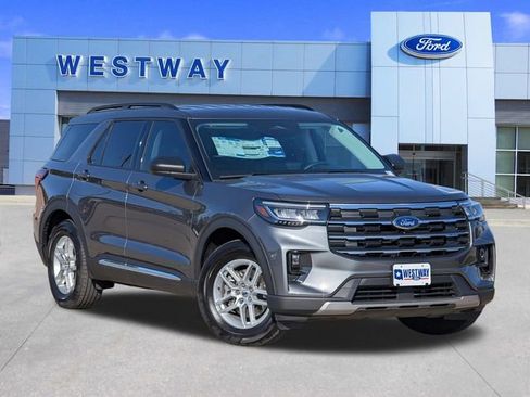 New 2025 Ford Explorer Active w/ Active Comfort Package image 30