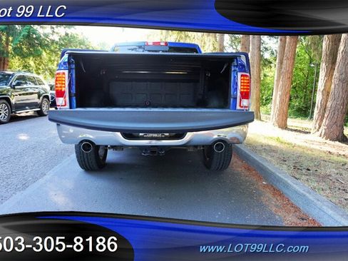 Used 2019 RAM 1500 Laramie w/ Convenience Group AWD/4WD image 32