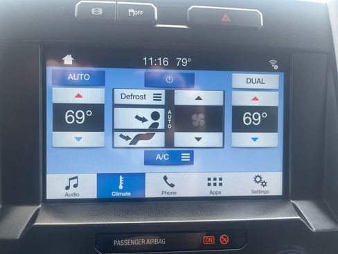 Used 2017 Ford F250 Lariat w/ Chrome Package image 23