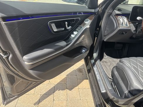 Used 2024 Mercedes-Benz S 580 4MATIC Sedan image 13