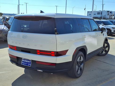 New 2026 Hyundai Santa Fe SE image 2