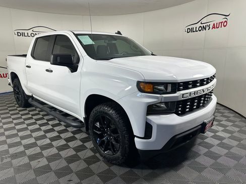 Used 2021 Chevrolet Silverado 1500 Custom AWD/4WD image 9