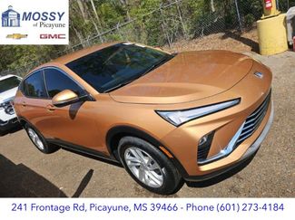 Used 2025 Buick Envista Preferred video 4