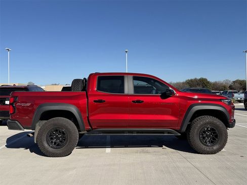 Certified 2025 Chevrolet Colorado ZR2 w/ ZR2 Bison Edition image 3