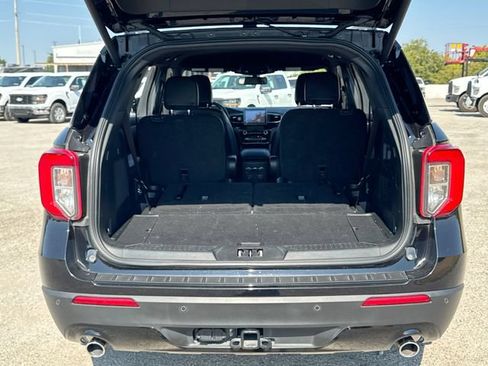 Used 2024 Ford Explorer ST-Line w/ Class IV Trailer Tow Package RWD image 24