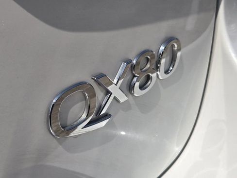 Used 2020 INFINITI QX80 Luxe w/ 22" Wheel Package RWD image 11