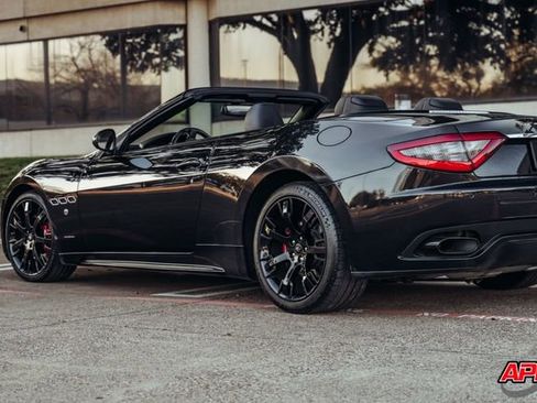 Used 2013 Maserati GranTurismo Sport image 53