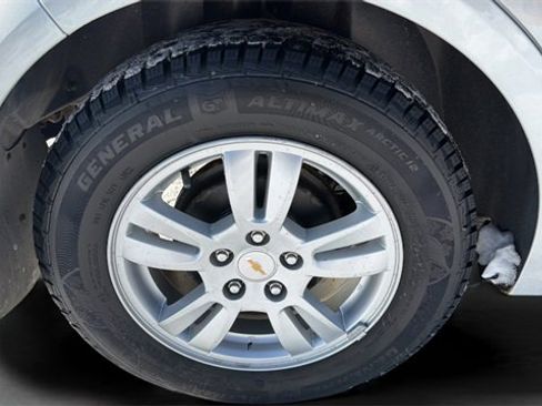 Used 2012 Chevrolet Sonic LT image 27