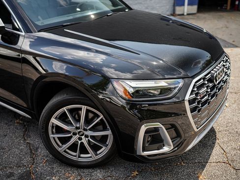Used 2023 Audi SQ5 Premium w/ Convenience Package image 6
