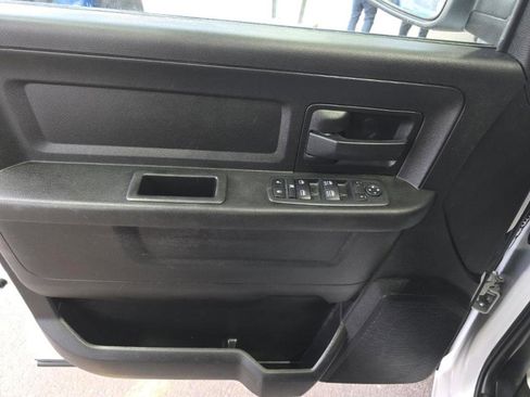 Used 2018 RAM 2500 Tradesman w/ Protection Group image 8