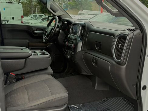 Used 2020 Chevrolet Silverado 1500 LT w/ All-Star Edition AWD/4WD image 16