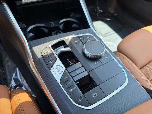 New 2026 BMW 330i Sedan w/ M Sport Package RWD image 24