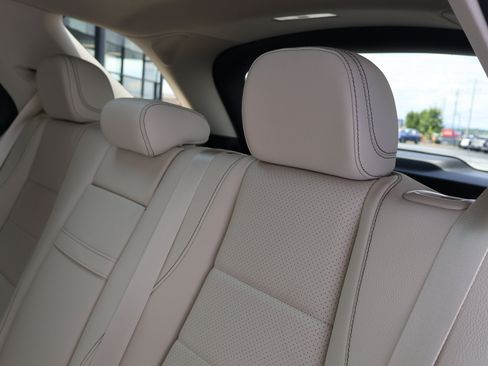 Certified 2024 Mercedes-Benz GLE 350 4MATIC image 19