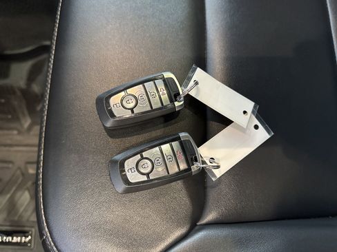 Certified 2022 Ford Explorer XLT w/ Equipment Group 202A image 41